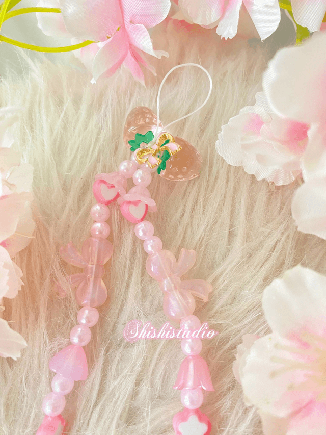 Hello Kitty Pink bracelet phone strap