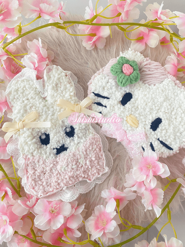 Hello Kitty mug rug/coaster 