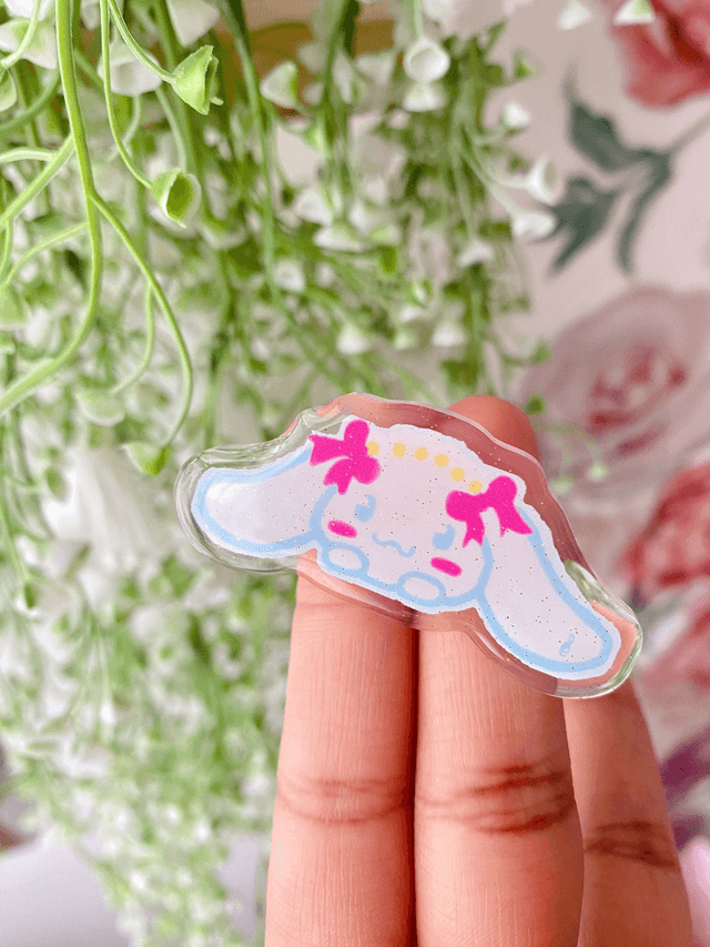 Cinnamoroll Pins