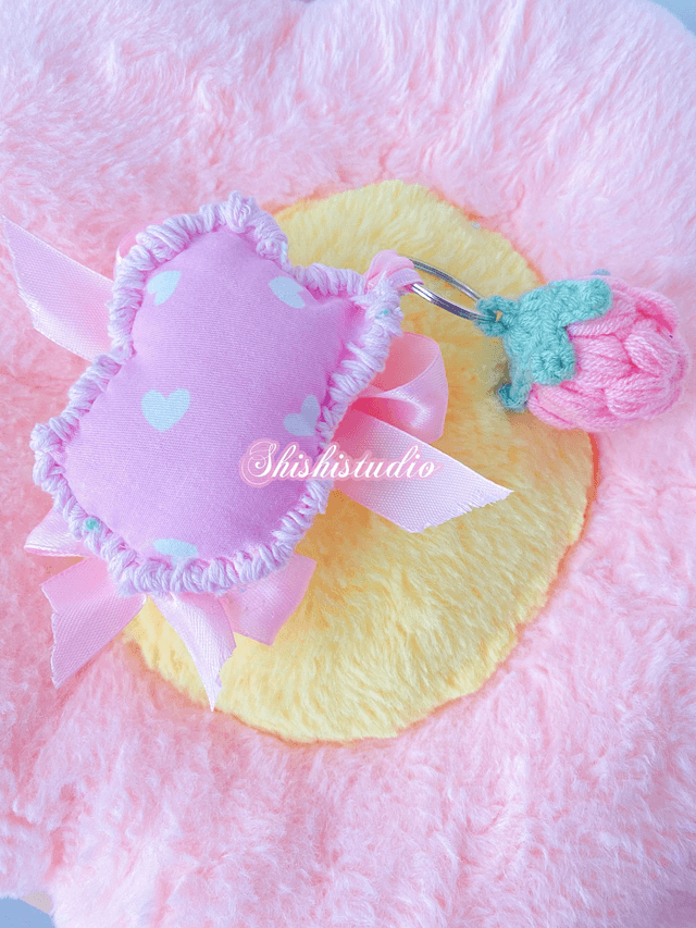 Cinnamoroll coquette keychain 