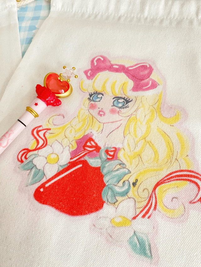 Coquette Pouch